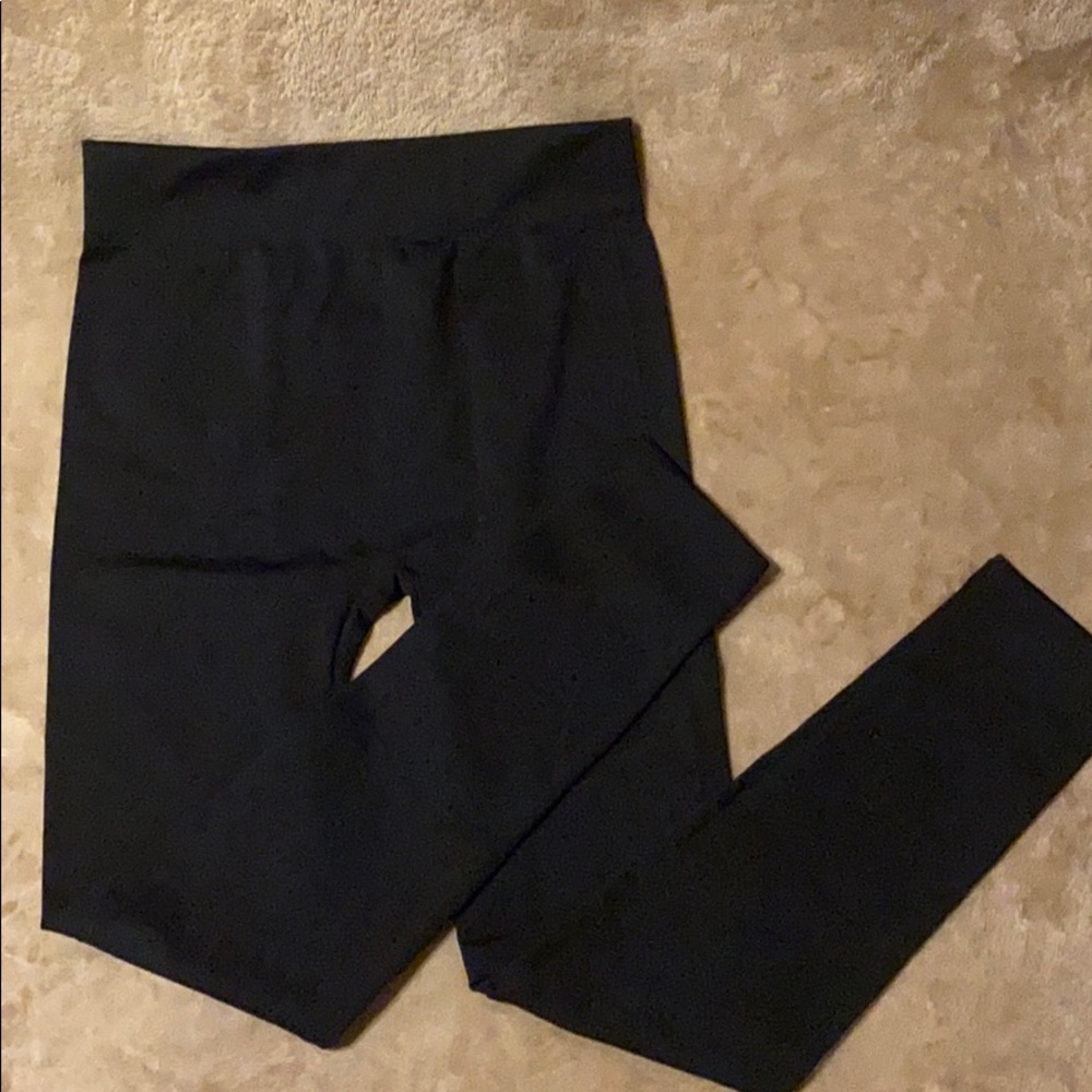 Black leggings